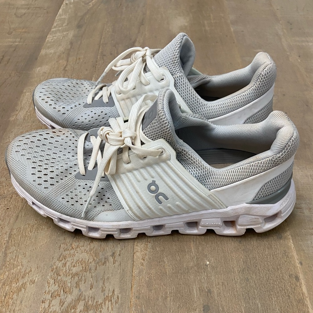 On Cloudswift Running Shoes in 8.5 but fit like 8